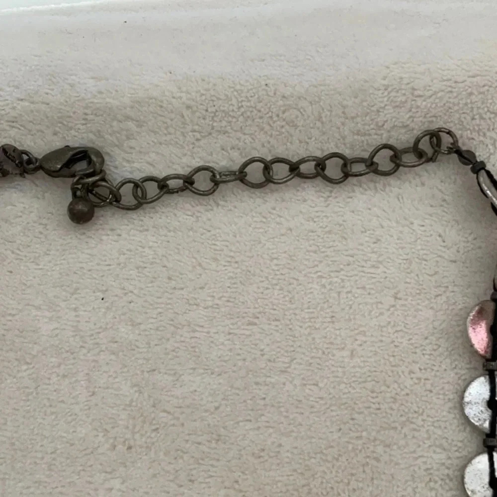 Necklace - Picture 5 of 8